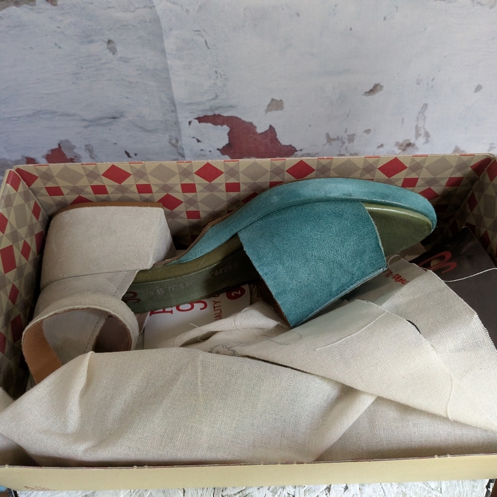A.s.98 NWT/Box Sandals - Picture 4 of 15